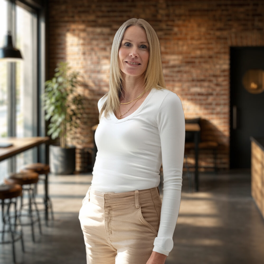 Claire Herbst Account Manager & Strategist