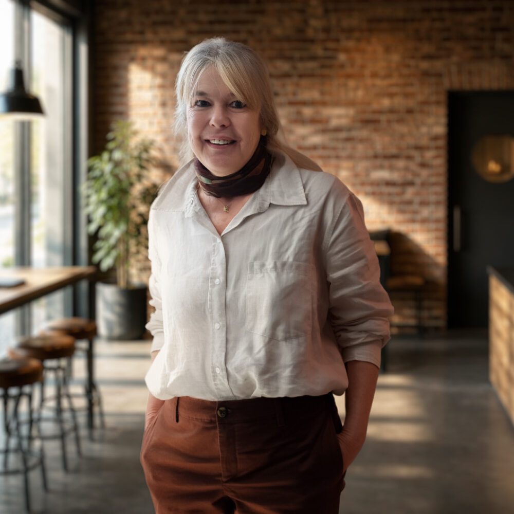 Lizette Stuart Office Manager