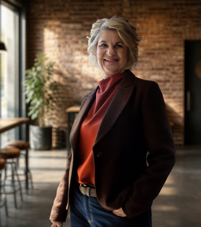 Sonia Roodt Financial Accountant